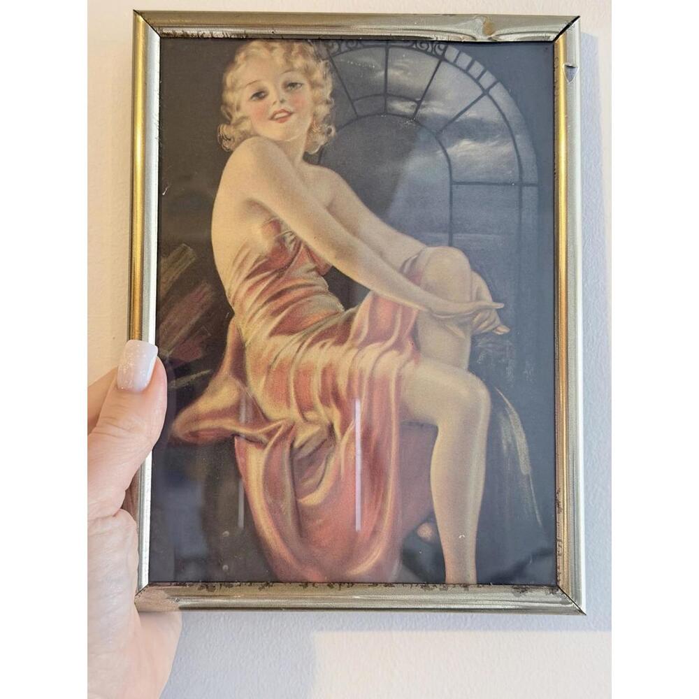 Vintage Pin-Up Glamour Print Framed – 1930s Style Art, Gold Tone Frame